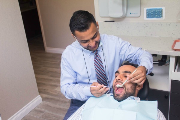 Best Bakersfield Dentist for Emergencies